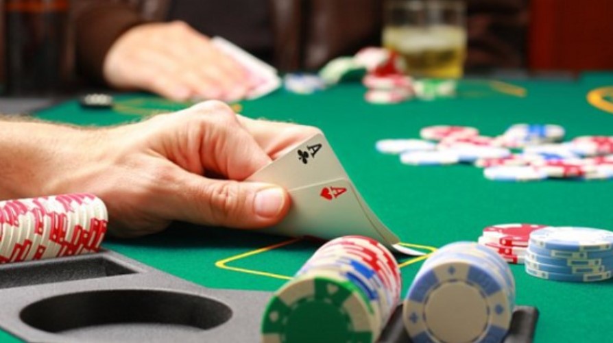 Hướng Dẫn Chi Tiết Cách Chơi Poker vin777 Tại vin777